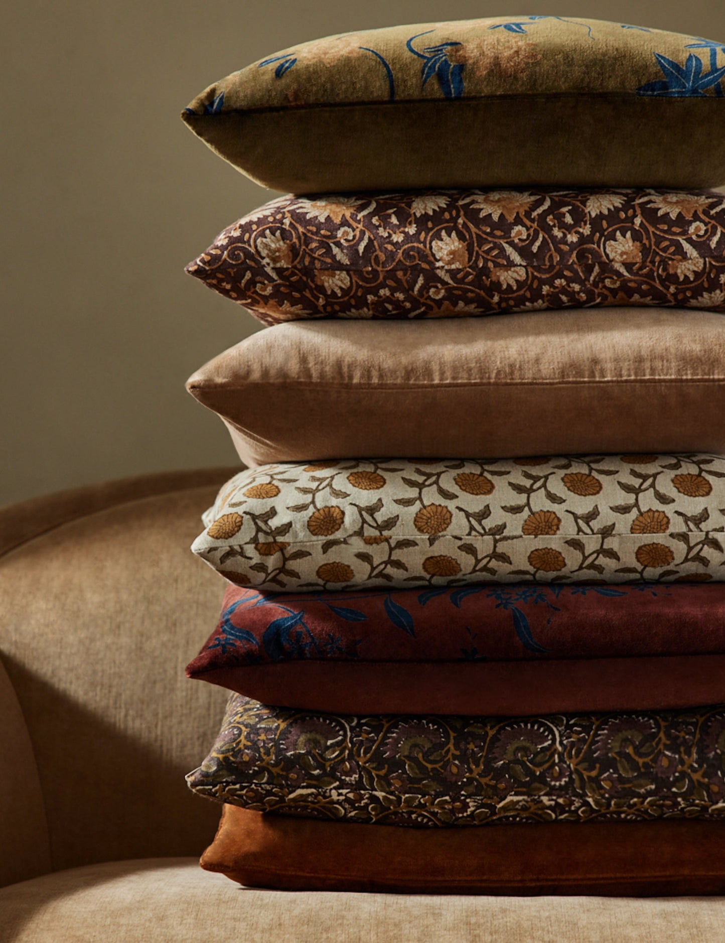 Oreiller en velours Royce