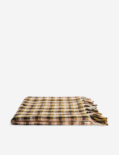 Couverture Adela de Morrow Soft Goods