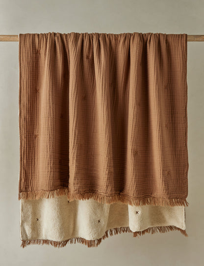 Couverture Alaïa Sherpa de la maison n° 23