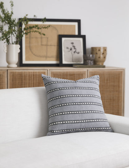 Coussin Kombulcha de Bolé Road Textiles