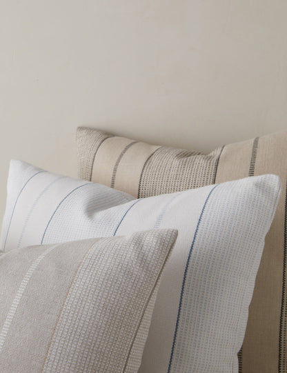 Coussin d'intérieur/extérieur Leo de Sunbrella pour Lulu et Georgia