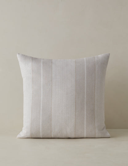 Coussin d'intérieur/extérieur Leo de Sunbrella pour Lulu et Georgia