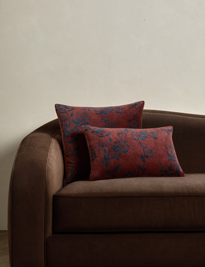 Oreiller en velours carmin