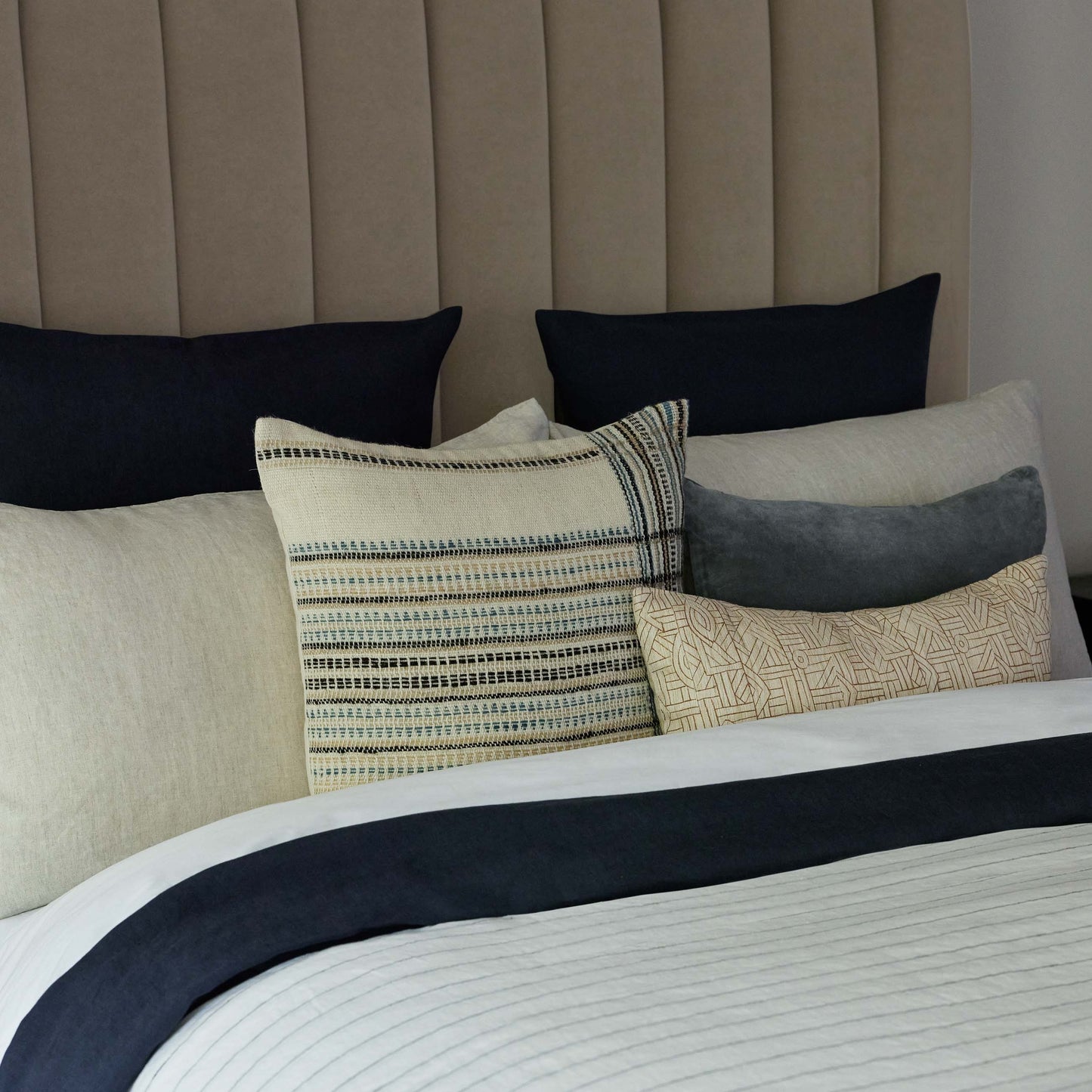 Coussin lombaire Charlotte en velours