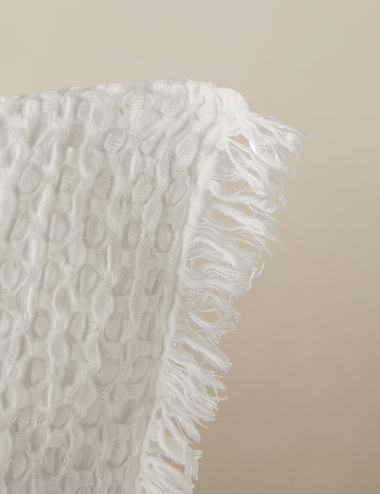 Taie d'oreiller Lenora en coton et lin texturé