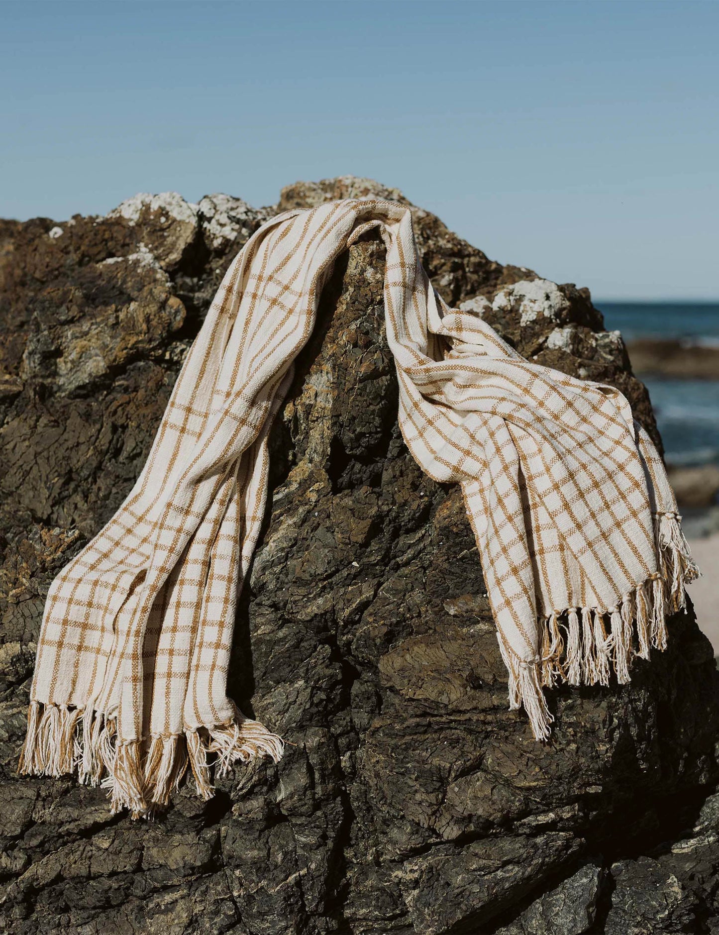 Couverture Luisa de Morrow Soft Goods