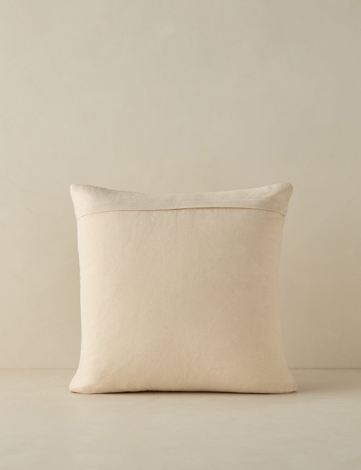 Coussin Lanjon par Heirloom Naga