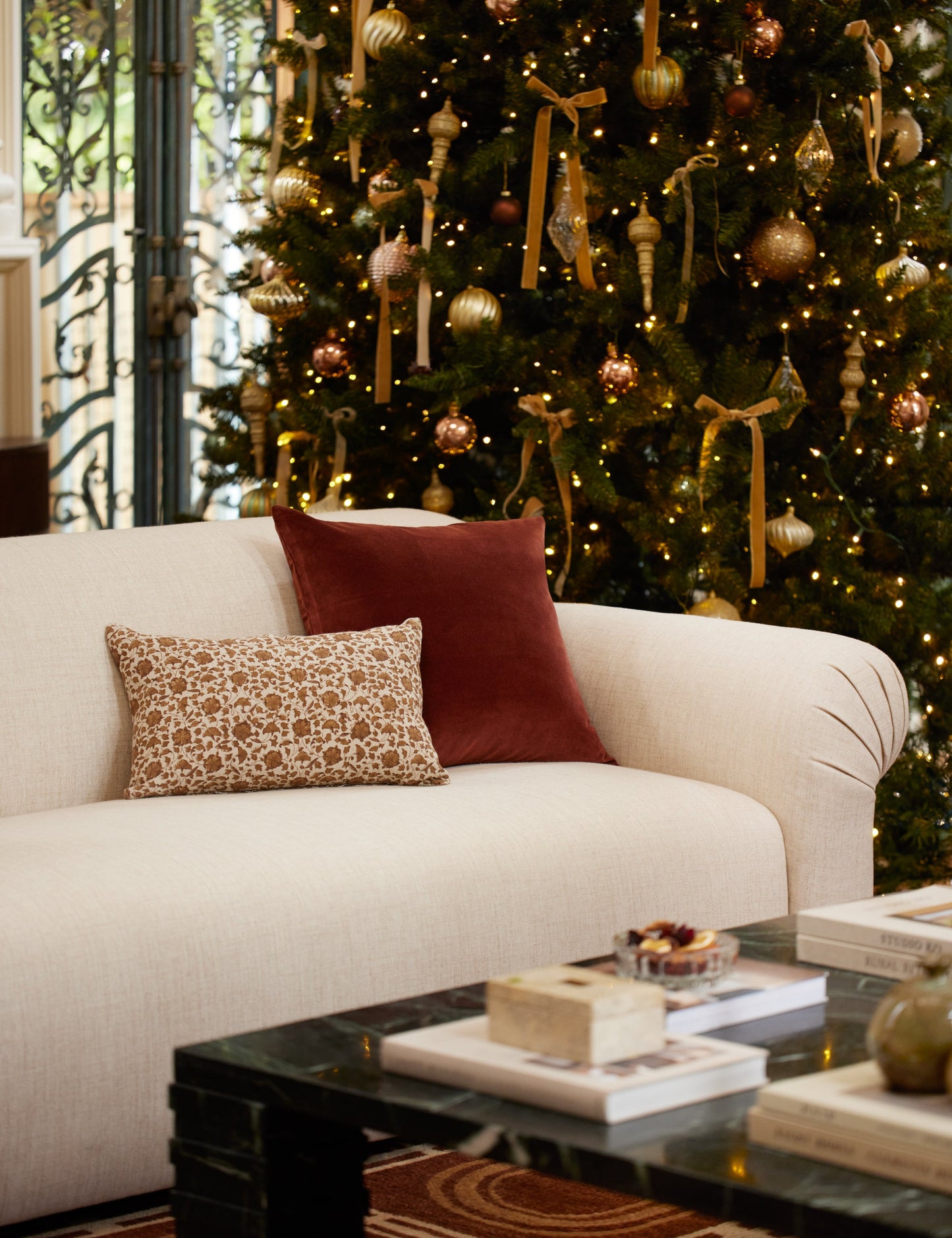 Oreiller en velours Charlotte