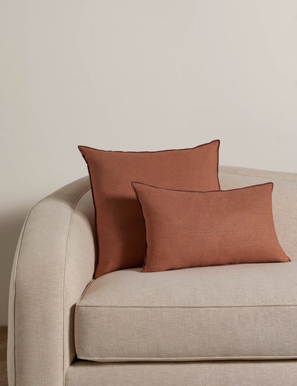 Oreiller en lin contrasté Carys