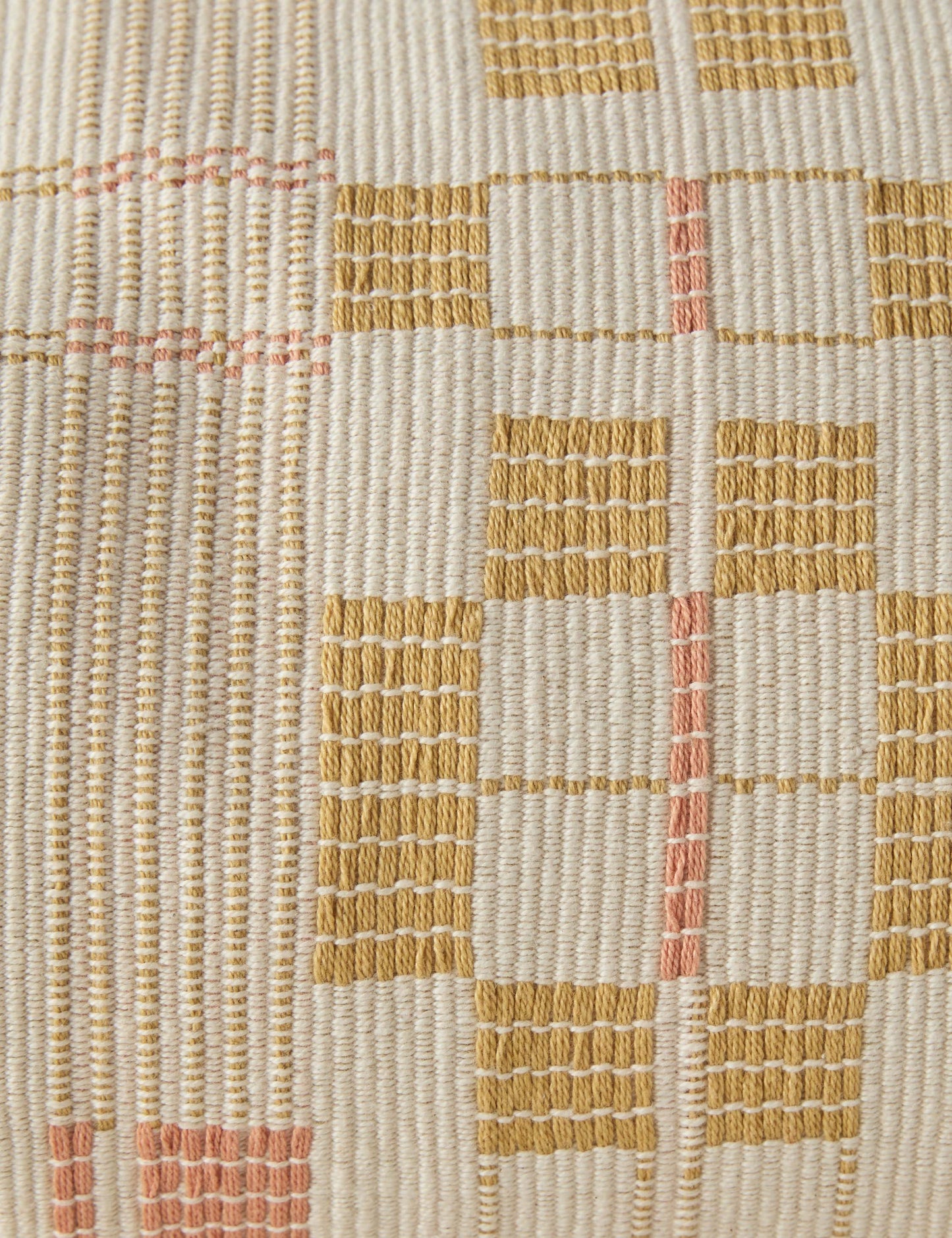 Coussin lombaire Chingchen par Heirloom Naga