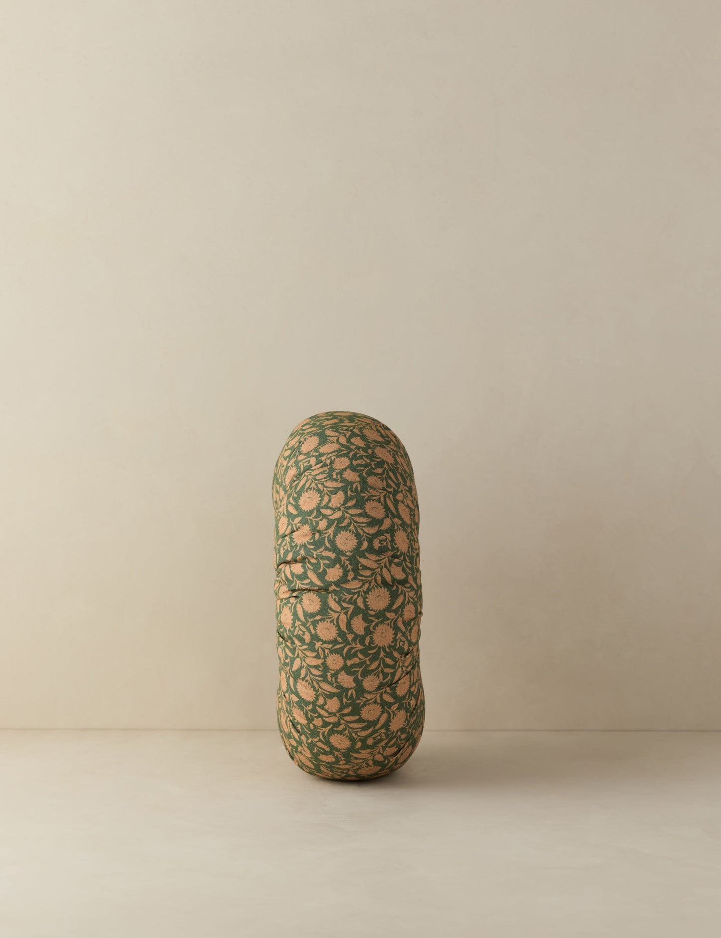 Coussin rond capitonné en lin et coton Fransen