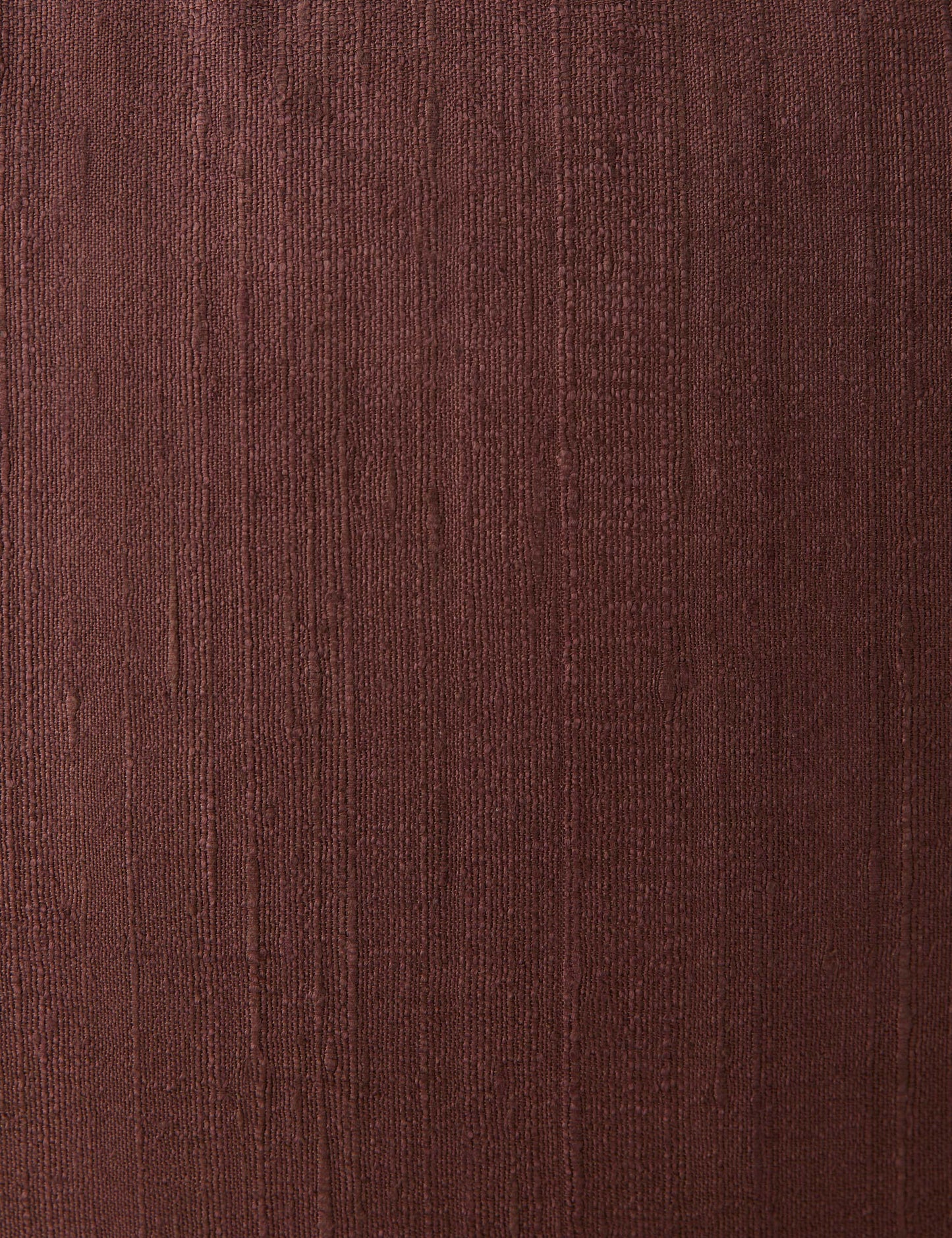 Oreiller en soie « Grounded in Love » de James Perkins