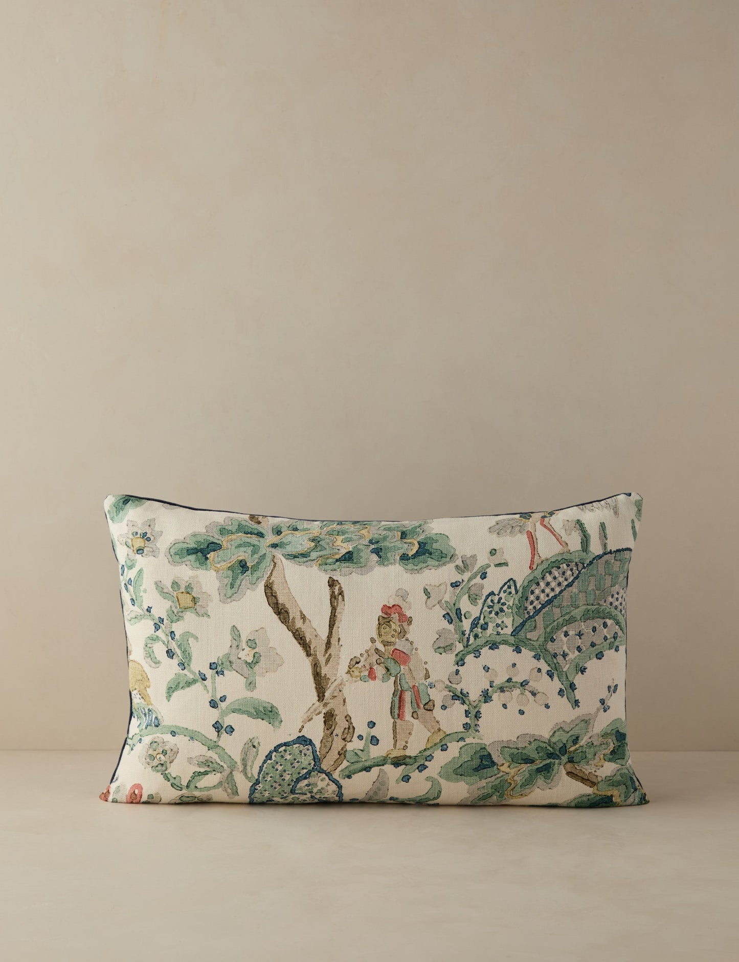 Coussin en lin Kelmescott par Scalamandre