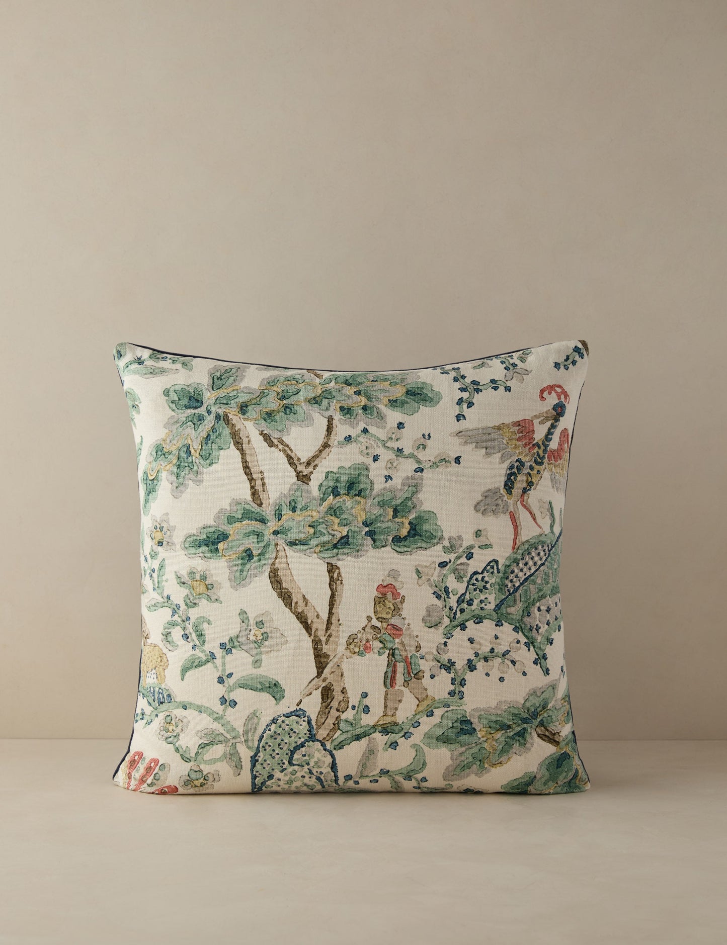 Coussin en lin Kelmescott par Scalamandre