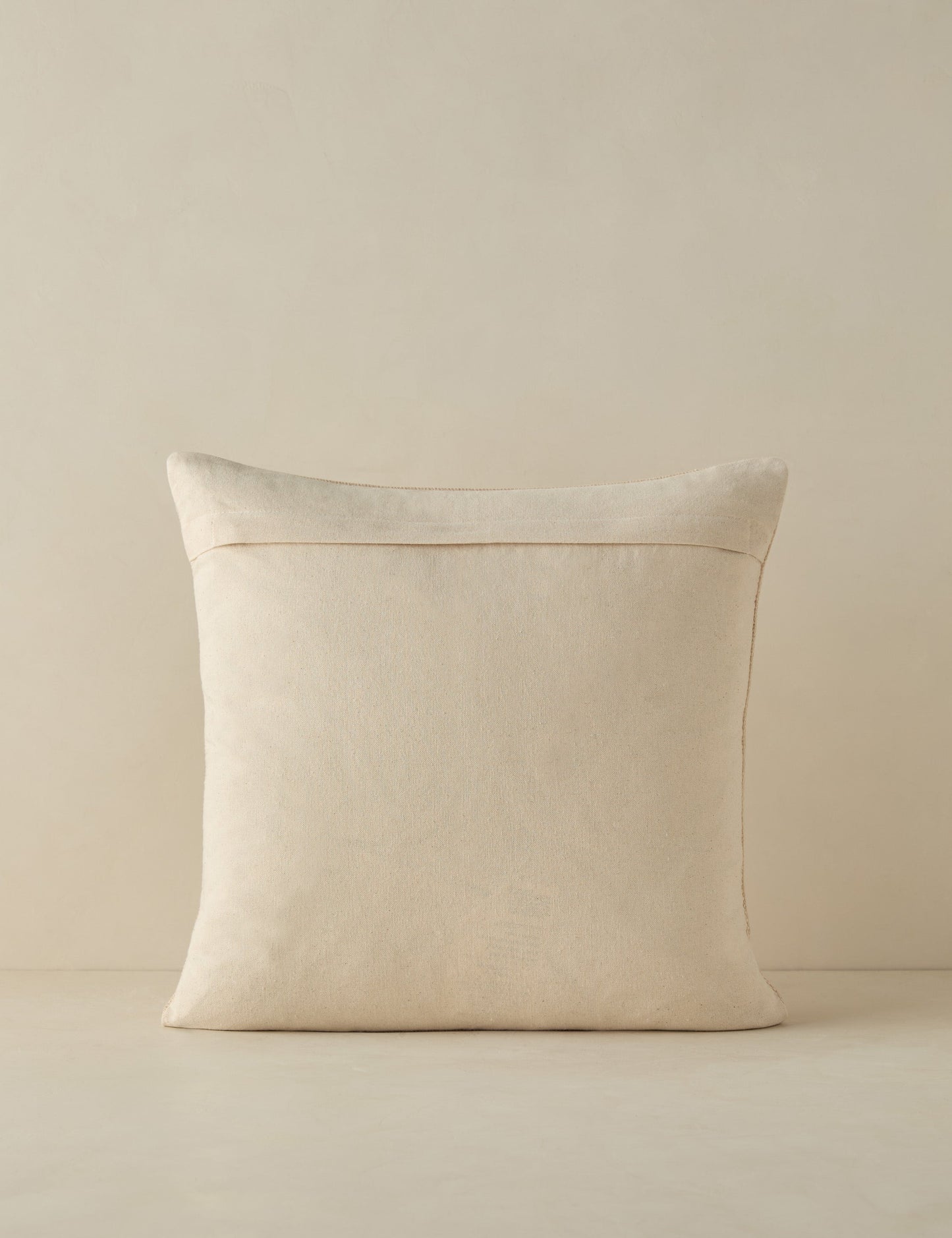 Oreiller Lanthoi par Heirloom Naga