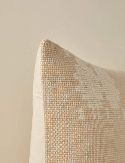 Oreiller Lanthoi par Heirloom Naga