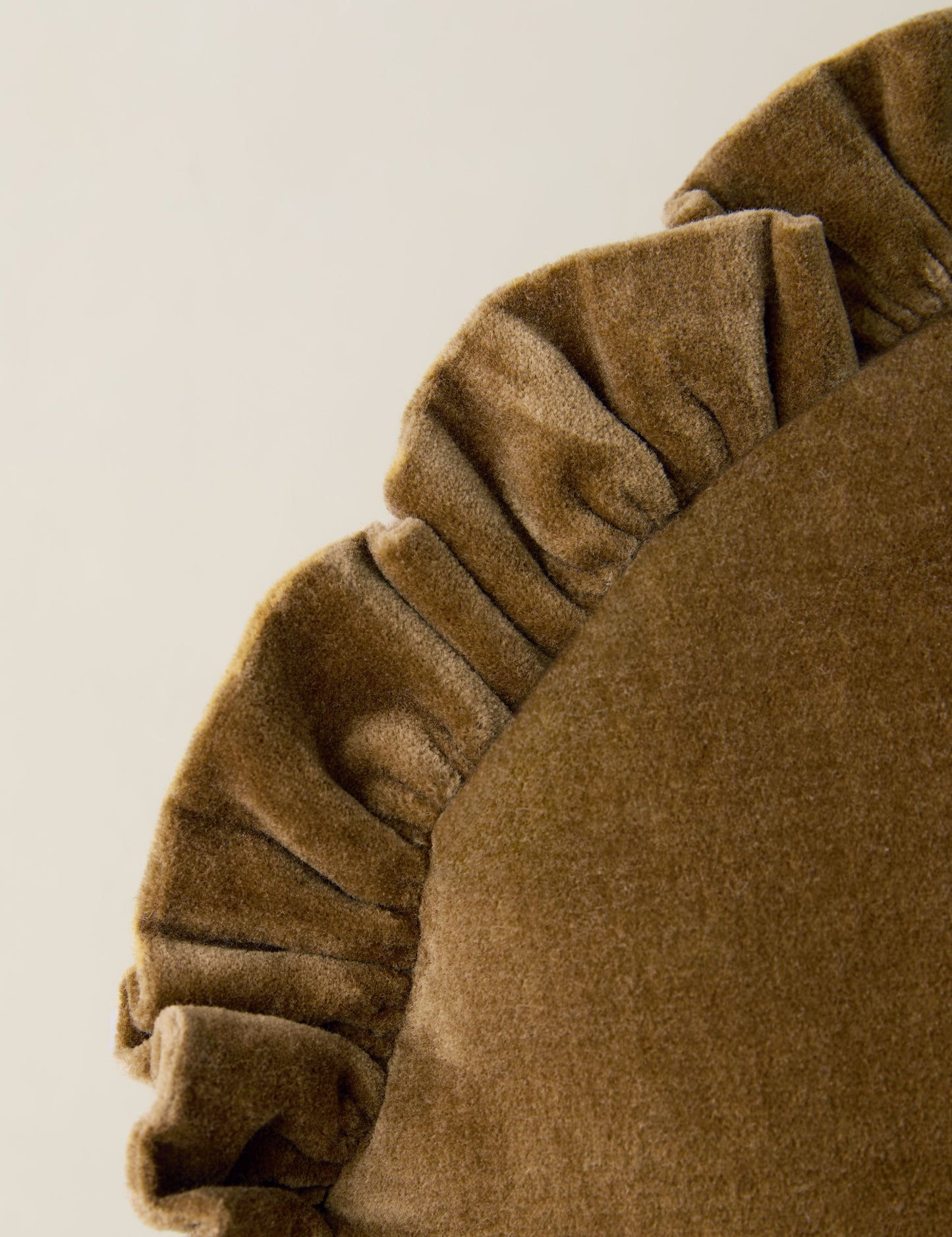 Coussin rond en velours Mauree