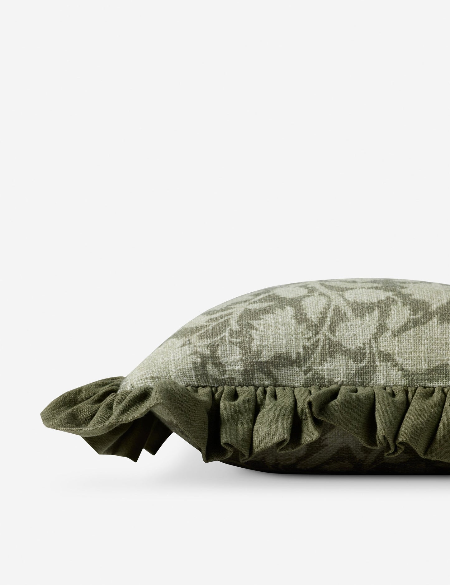 Coussin Kathleen par Chris Loves Julia x Loloi