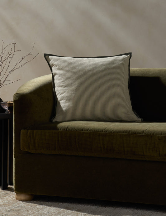 Coussin Sullivan par Jeremiah Brent x Loloi