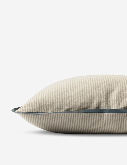 Coussin Sullivan par Jeremiah Brent x Loloi