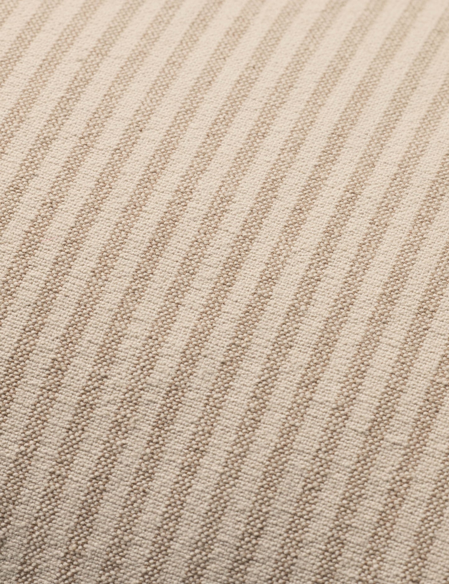 Coussin Sullivan par Jeremiah Brent x Loloi