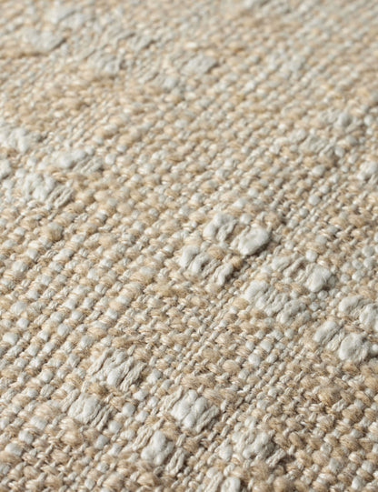 Coussin Bryn de Magnolia Home par Joanna Gaines x Loloi