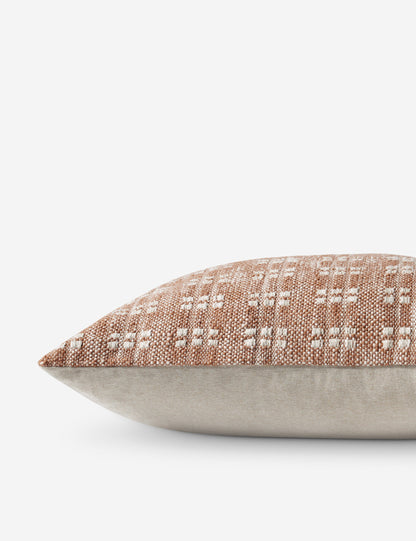 Coussin Bryn de Magnolia Home par Joanna Gaines x Loloi