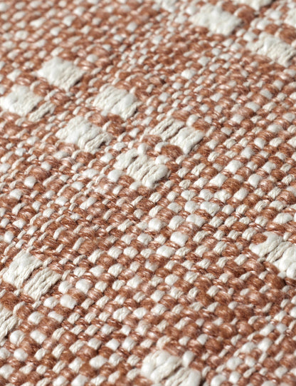 Coussin Bryn de Magnolia Home par Joanna Gaines x Loloi