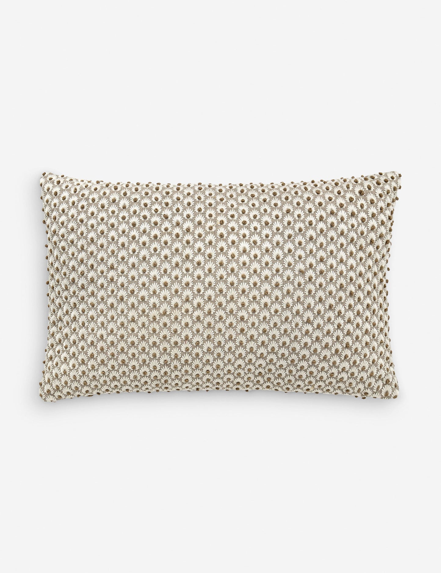 Coussin brodé Fleur par Scalamandre
