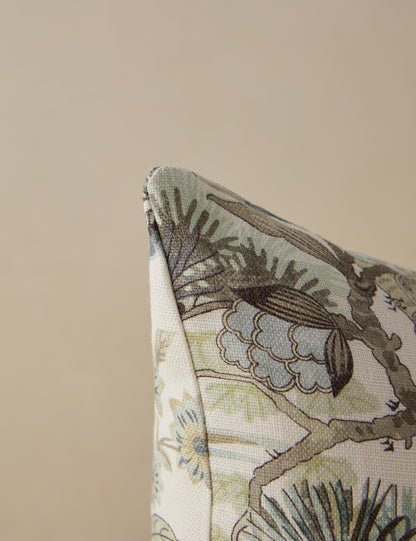 Coussin en lin imprimé Shenyang par Scalamandre