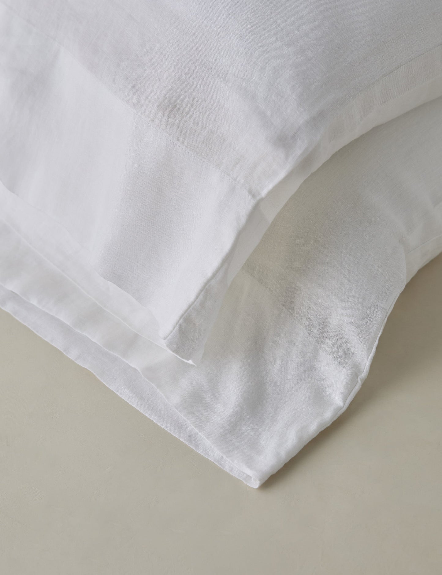 Taies d'oreiller Melia en lin européen® (lot de 2)