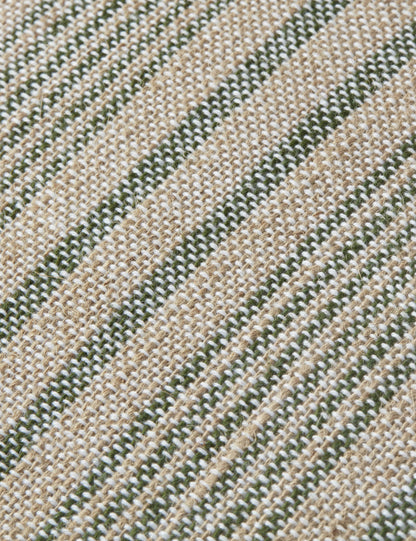 Coussin Elaine de Magnolia Home par Joanna Gaines X Loloi