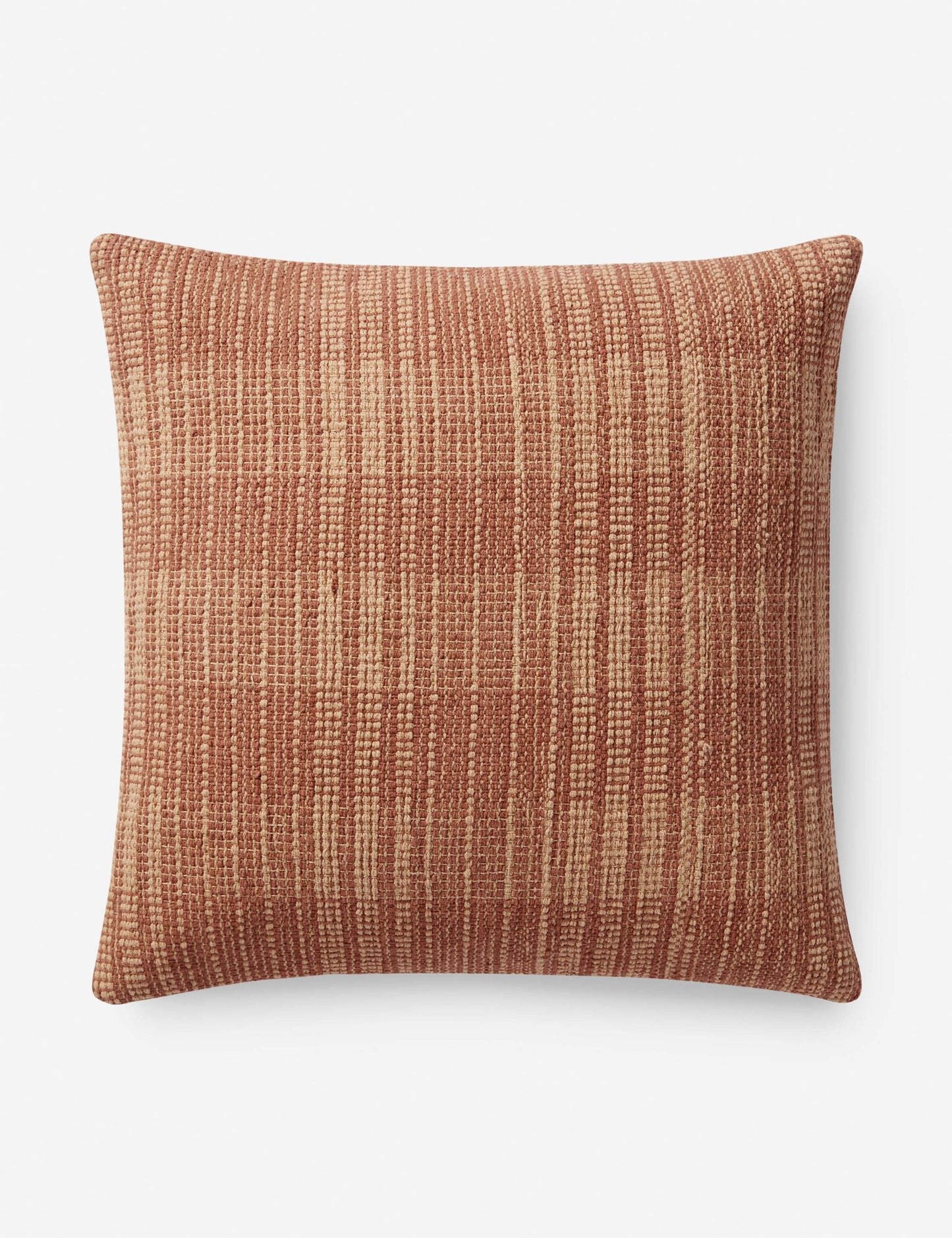 Coussin Penelope de Magnolia Home par Joanna Gaines X Loloi