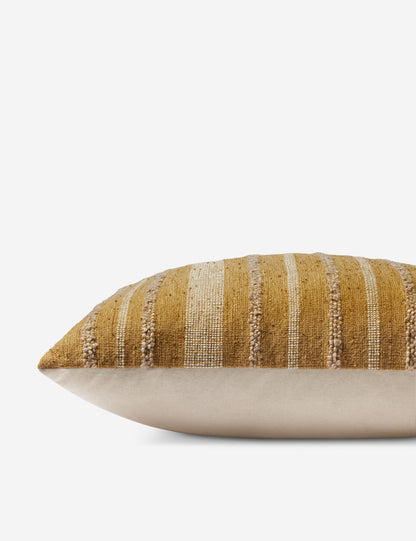 Coussin Elowen par Amber Lewis x Loloi