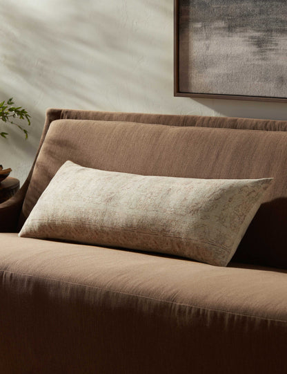 Coussin Celestia par Amber Lewis x Loloi