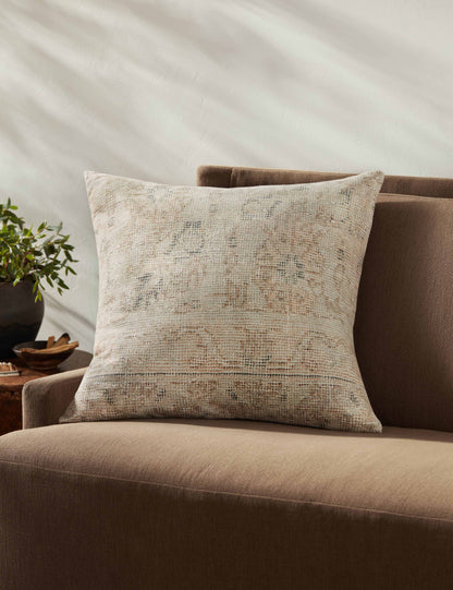 Coussin Celestia par Amber Lewis x Loloi