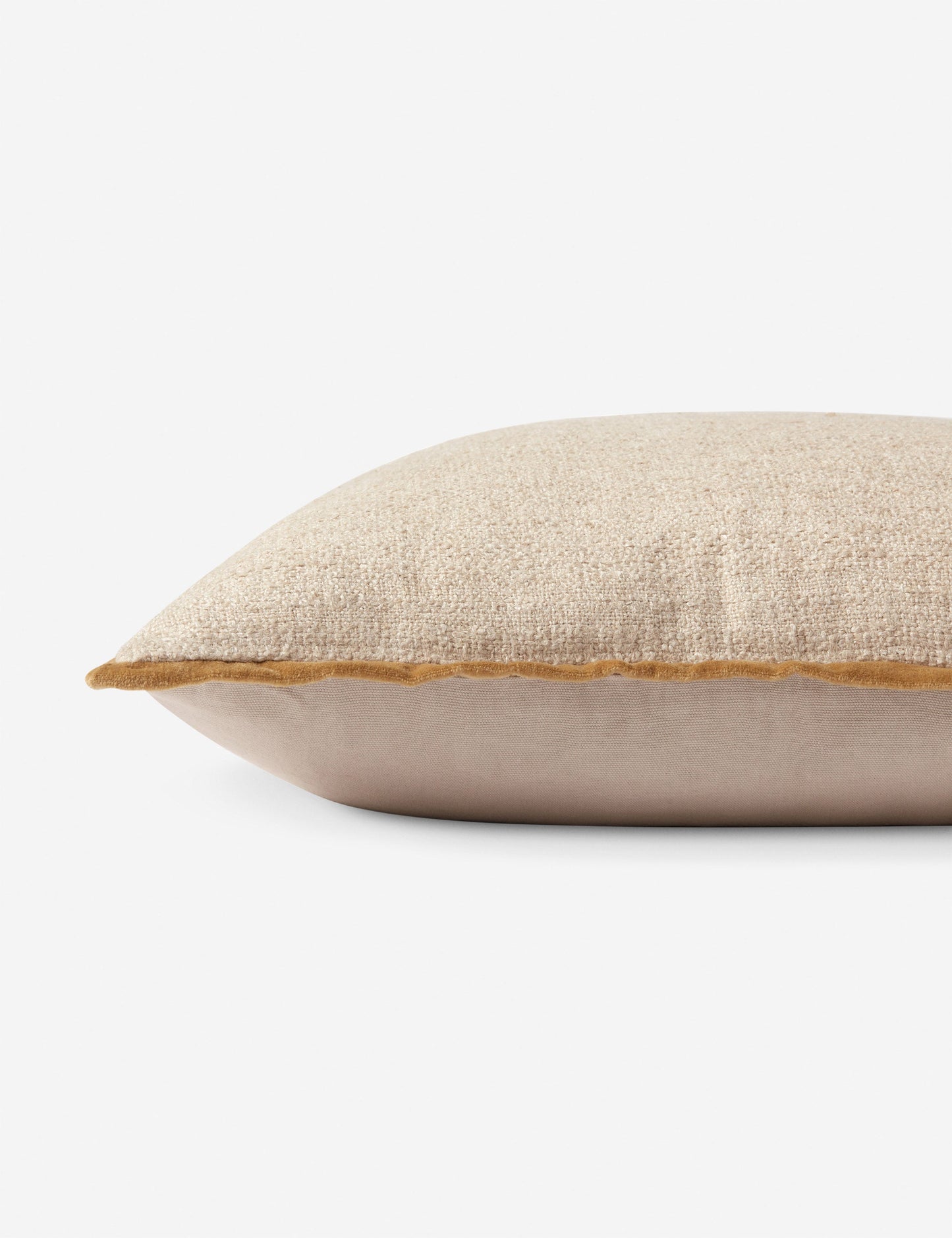 Coussin Aveline par Amber Lewis x Loloi