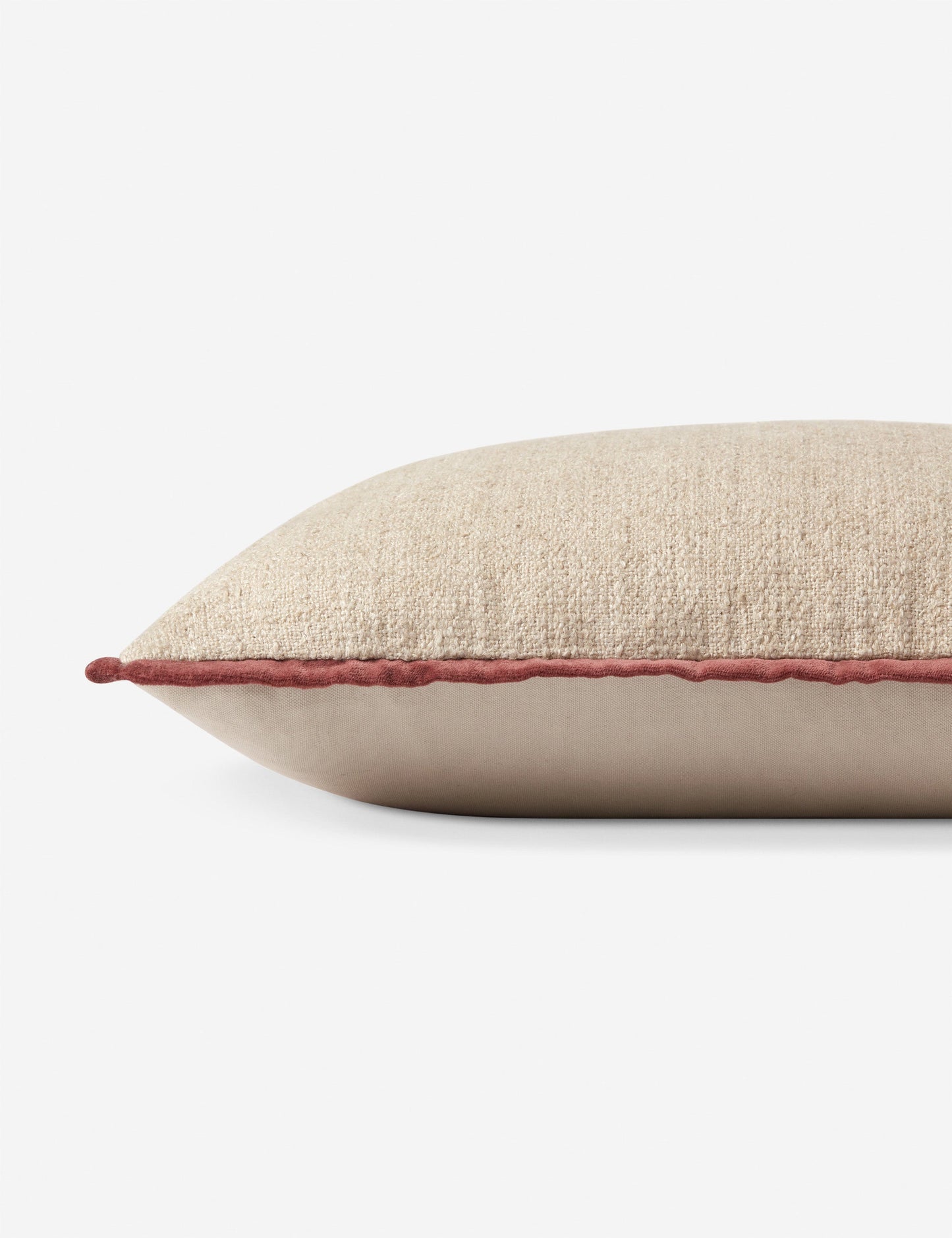 Coussin Aveline par Amber Lewis x Loloi