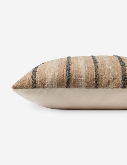 Coussin Elowen par Amber Lewis x Loloi
