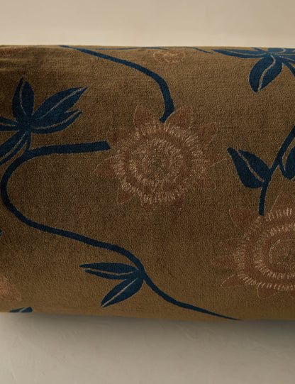 Oreiller en velours Royce