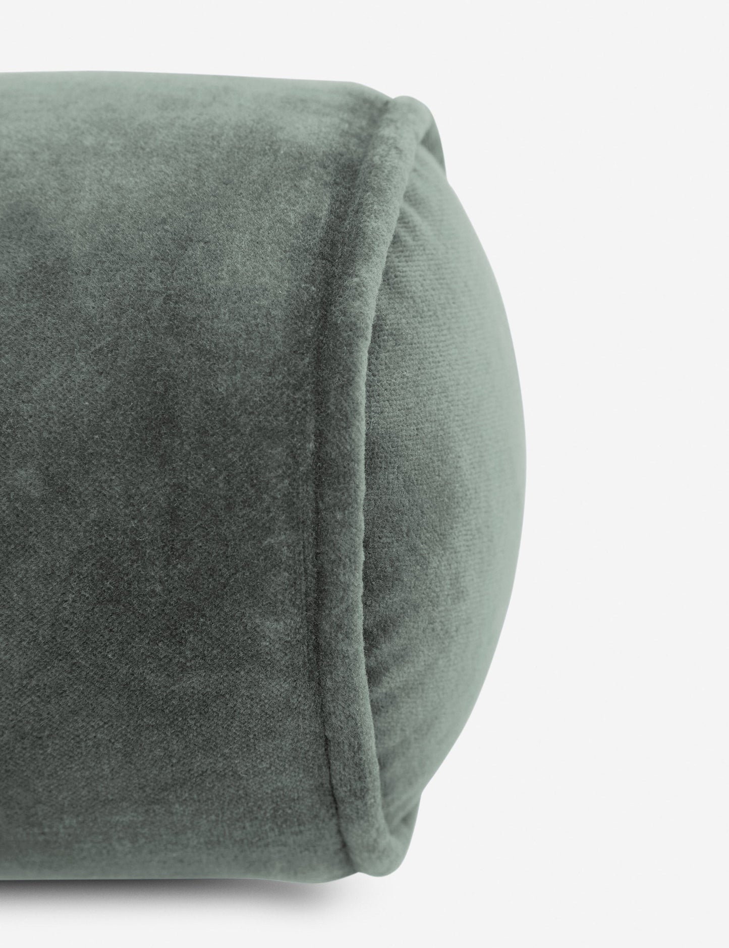 Coussin traversin en velours Sabine