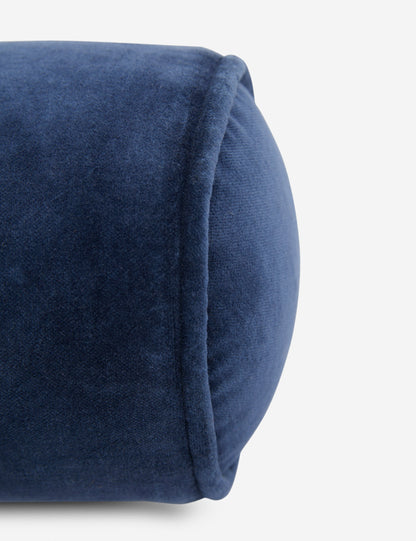 Coussin traversin en velours Sabine