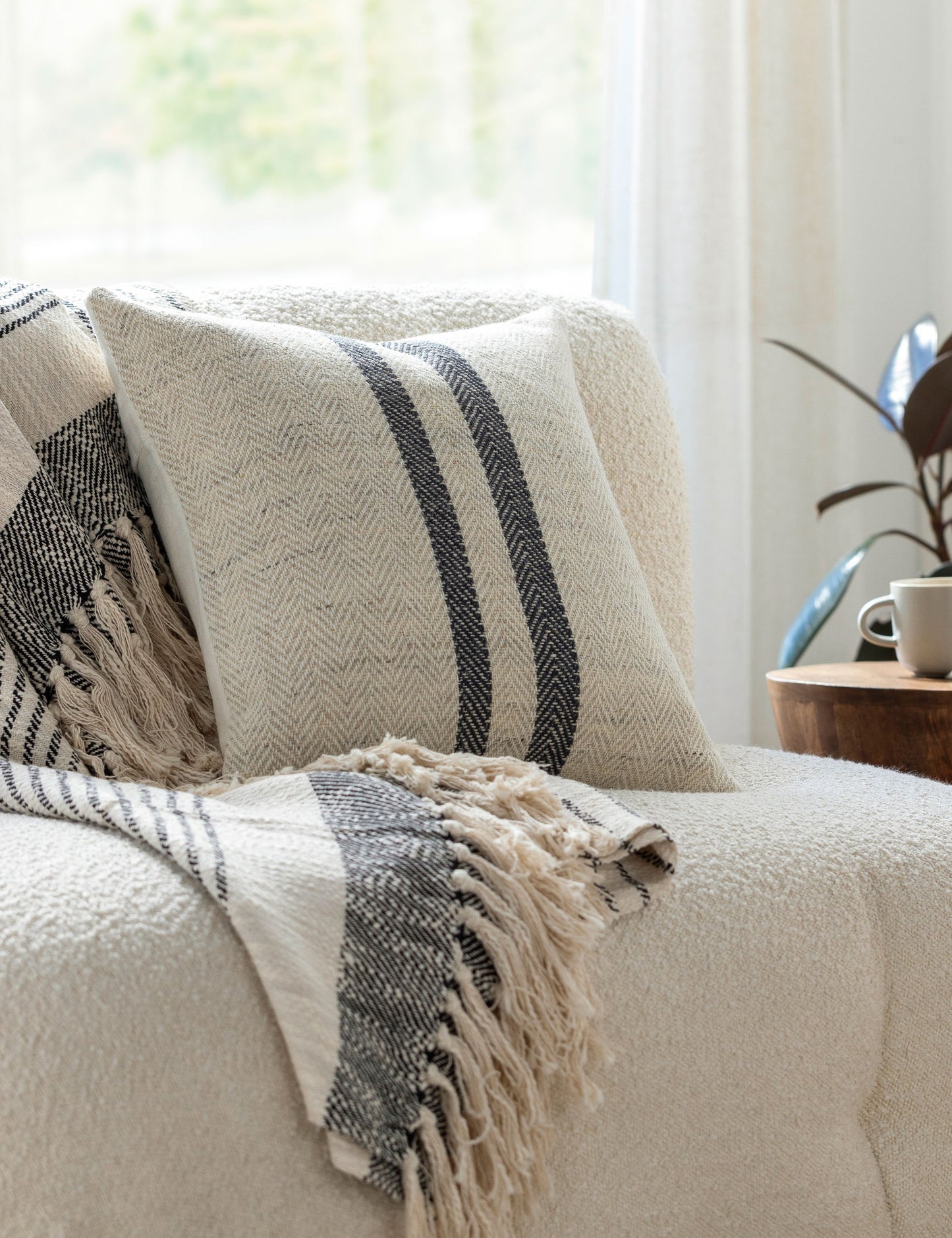 Coussin Brett II par Becki Owens x Surya