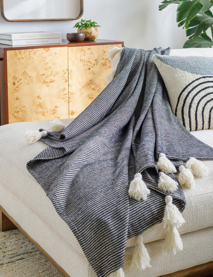 Couverture Kapri de Becki Owens x Surya