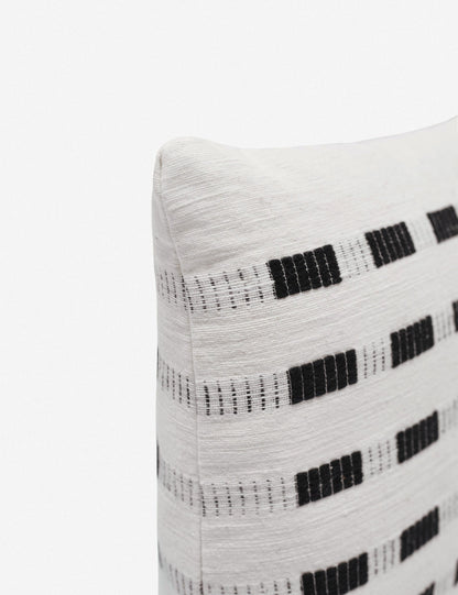 Oreiller Bertu de Bolé Road Textiles